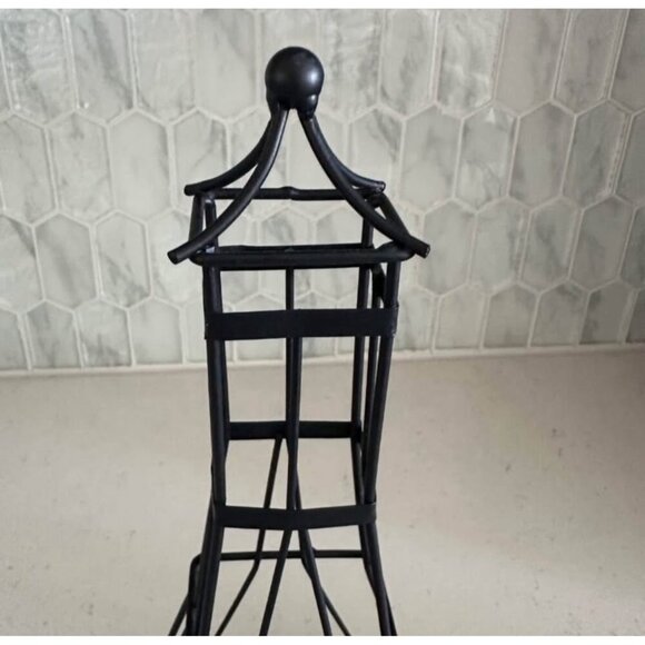 Eiffel Tower Shaped Metal Clock 11" Black Stand With White Dial - Picture 6 of 8